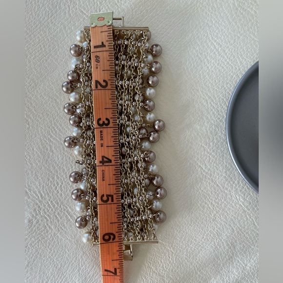 Stella & Dot - Grace Pearl Bracelet and Earrings Set - Picture 4 of 7